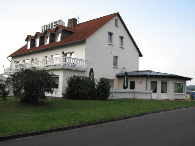 Hotel Linden Knüllwald Extérieur photo